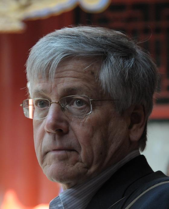 Kenneth Prewitt
